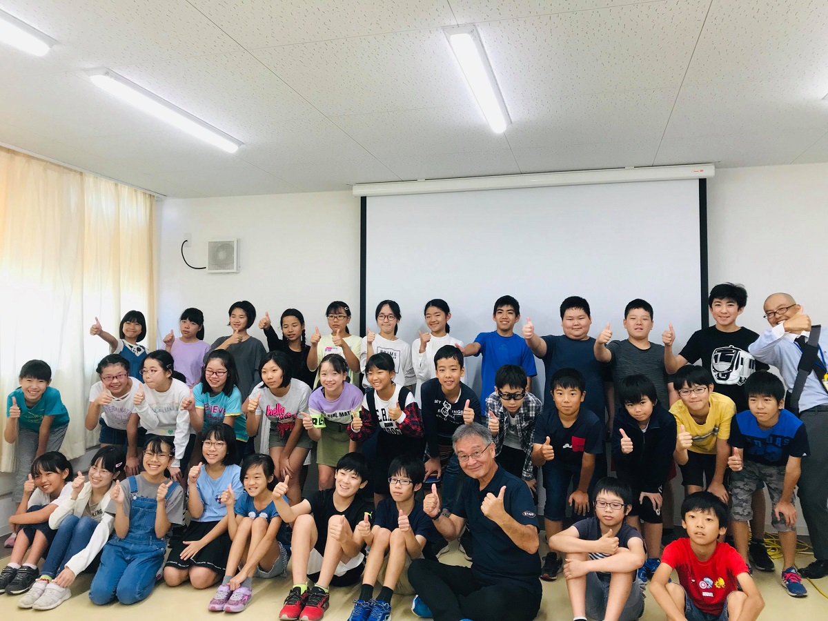 東石川小学校「ひがしょっぷ」