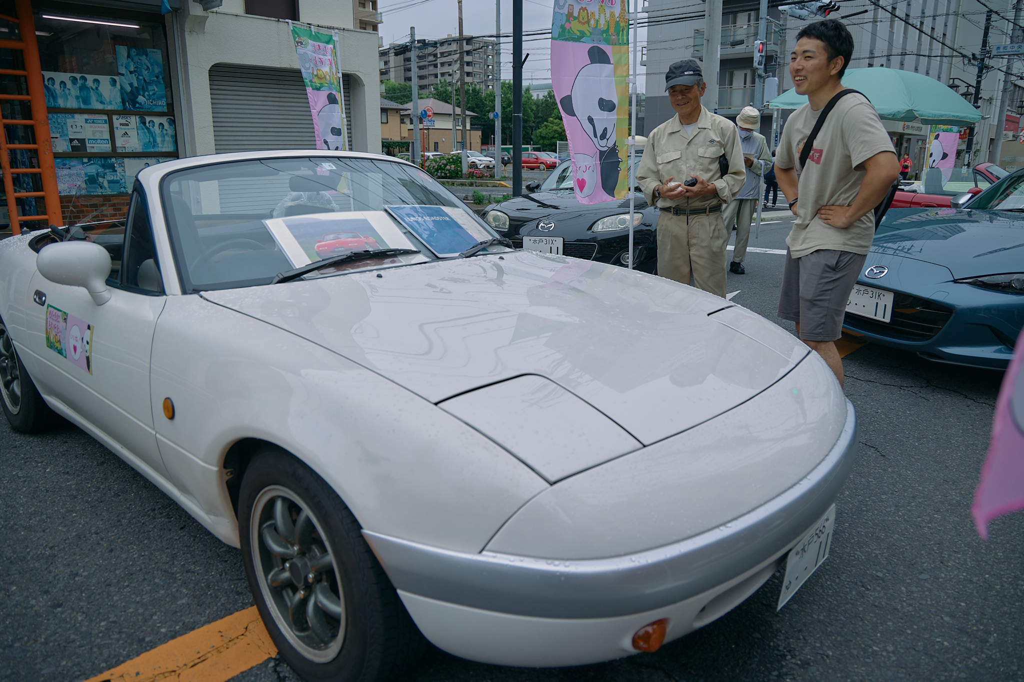 歴代ロードスター展示 勝田TAMARIBA横丁