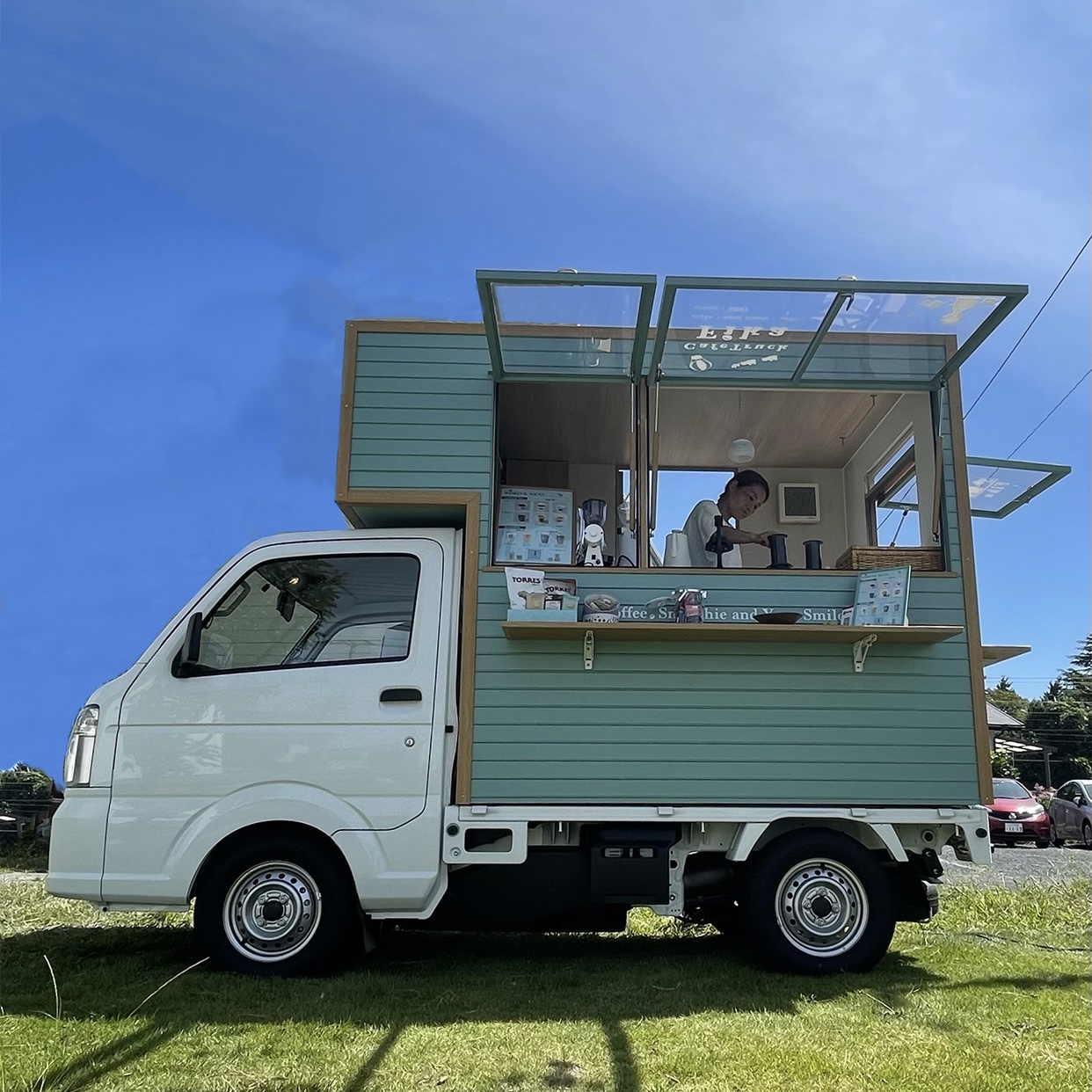 Cafe Truck Fika 勝田TAMARIBA横丁